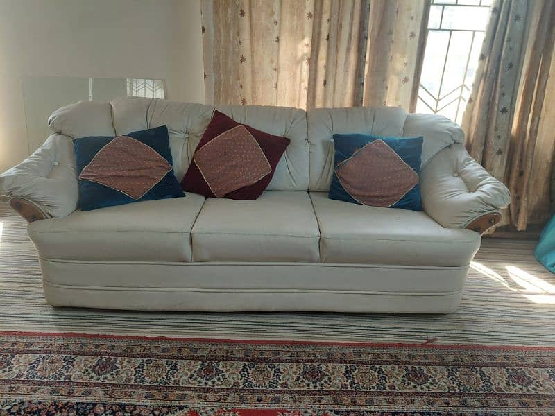 Beautiful sofa set 1