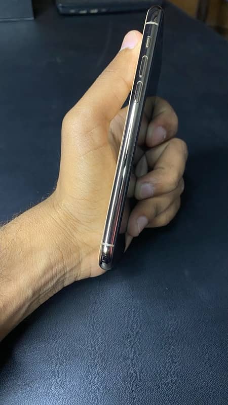 iPhone 11 Pro 10/10 7