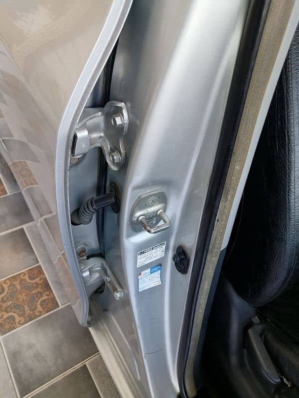 Toyota Vitz 2007 4