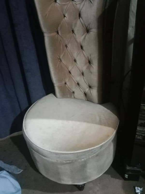 coffee chairs with table 1