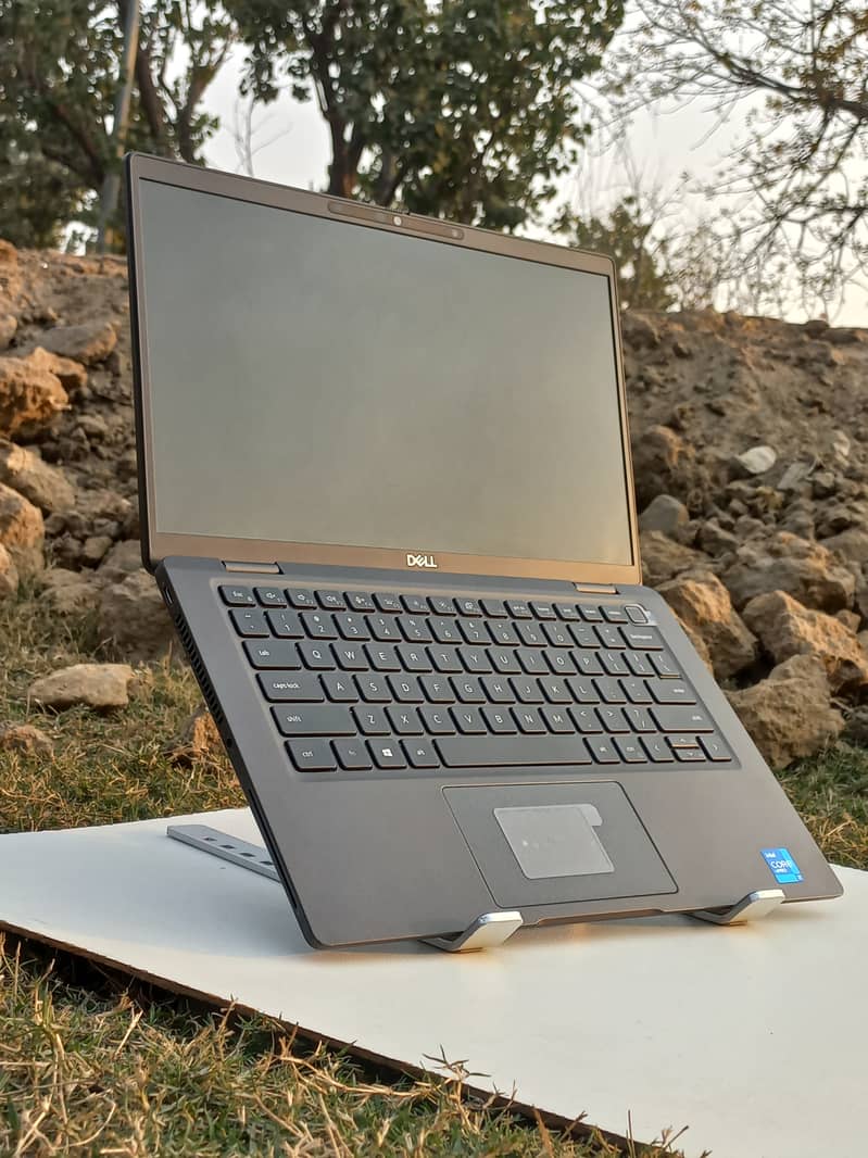 Laptop dell latitude 7320 | Core i7 11th gen | 10 by 10 Condition 6