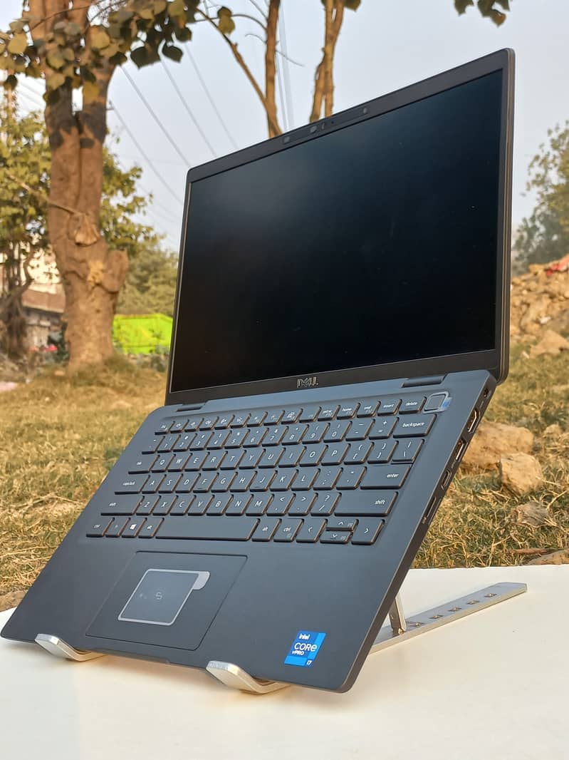 Laptop dell latitude 7320 | Core i7 11th gen | 10 by 10 Condition 13