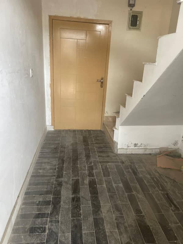 3.3 MARLA DOUBLE STORY COMMERCIAL BUILDING FOR SALE IN VENUS HOUSING SCHEME FEROZ PUR ROAD LHR 8