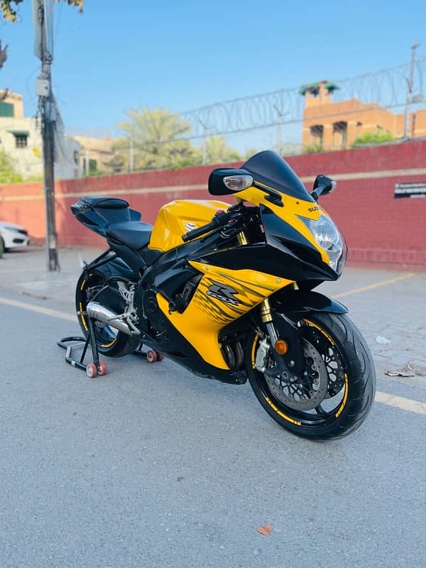 suzuki gsxr 2013 0
