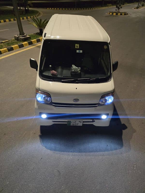 Daihatsu Hijet 2009 1