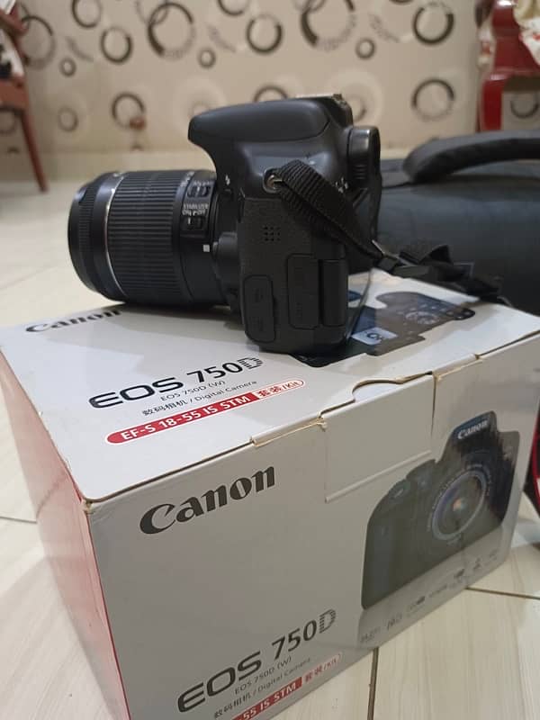Canon Eos 750d touch screen (Brand new condition) 0