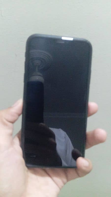 iphone 11 Pta approved excellent condition 0