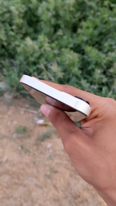 iPhone 14 jv 3