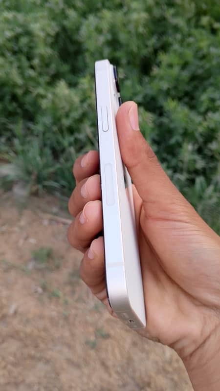 iPhone 14 jv 5