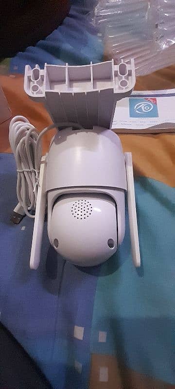CCTV Wifi Smart PTZ Dual Camera 2