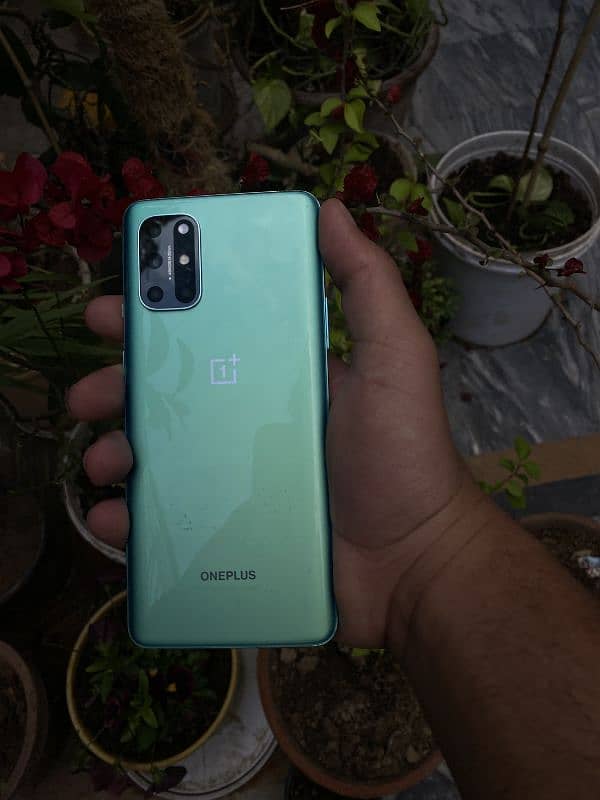 One plus 8T 12+12/256 4