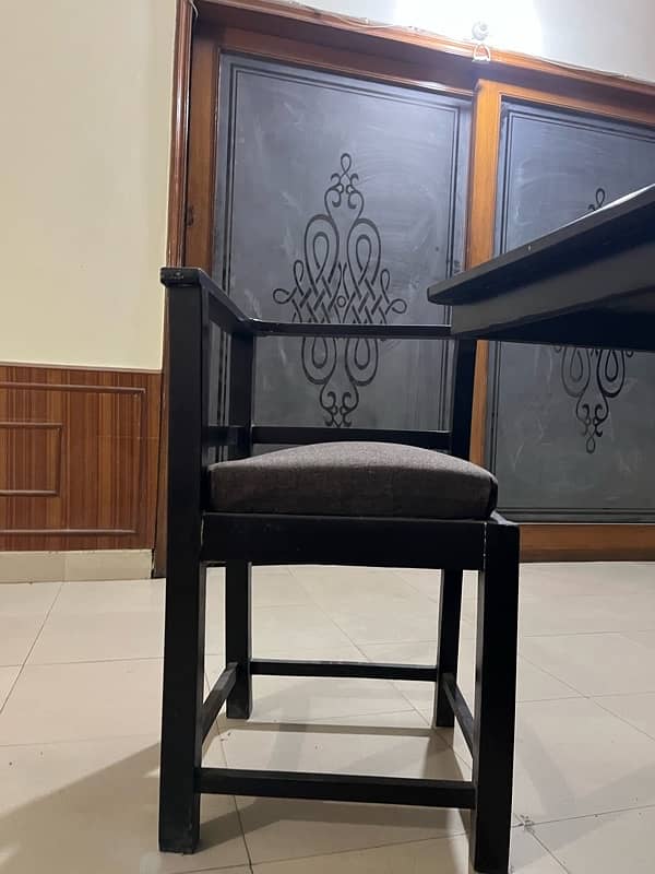 table with 6 chairs 8