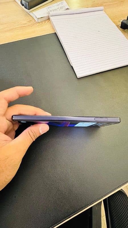 SONY XPERIA 1 mark III 3