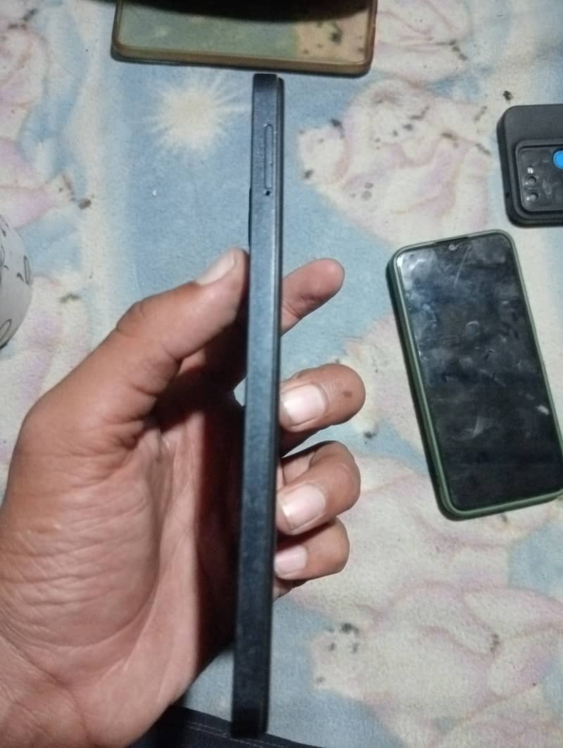 Infinix Hot 30i 3