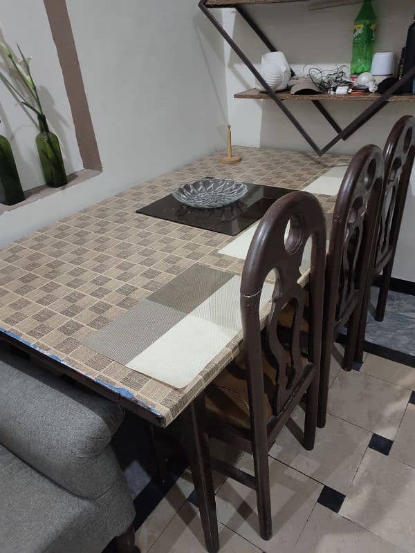 All wooden antique Dining Table Low price 0