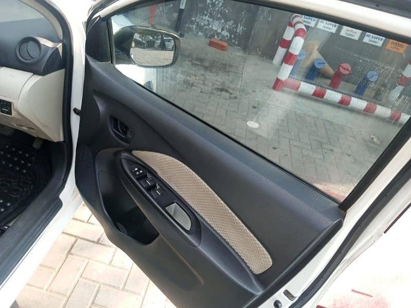 Toyota Belta 2007 8