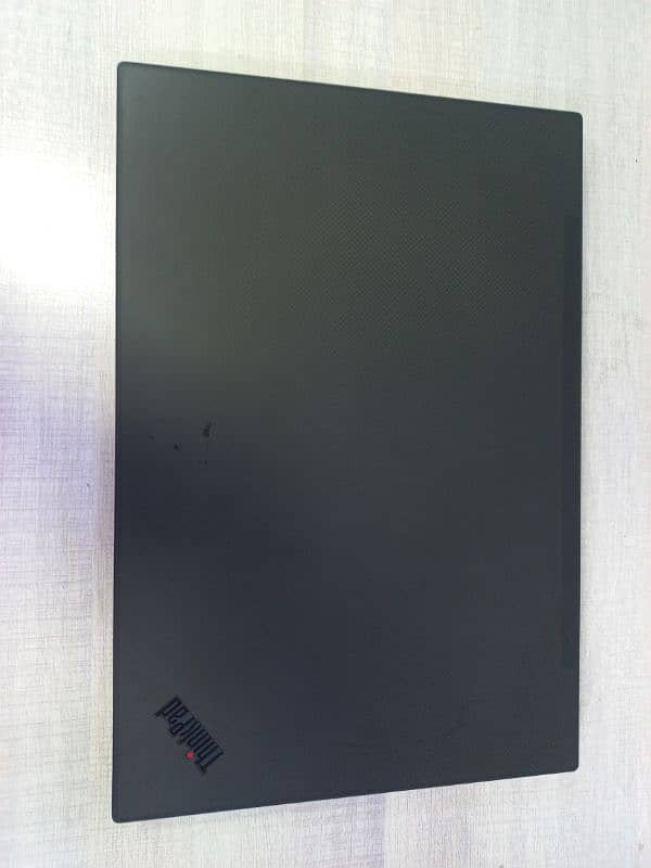 Lenovo Thinkpad P1 Gen 3 8