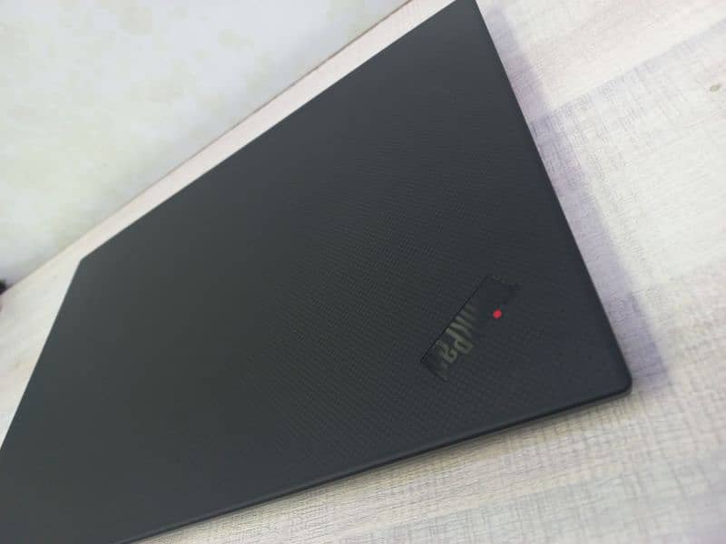 Lenovo Thinkpad P1 Gen 3 9