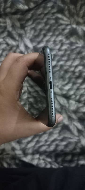 No issues, everything is working perfectly. 2