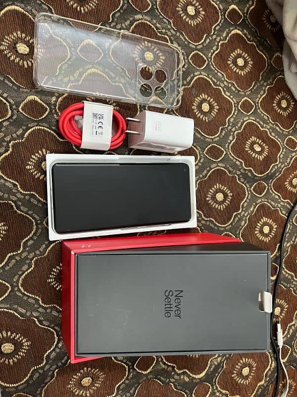 OnePlus 10 pro 5g 512 GB for sale in affordable price 4