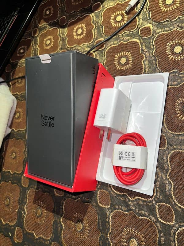 OnePlus 10 pro 5g 512 GB for sale in affordable price 8