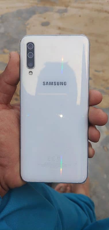 galaxy a 50 4/128 0