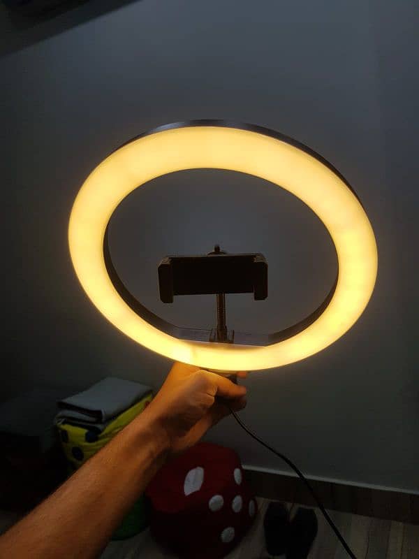 tripod stand with ring light 0