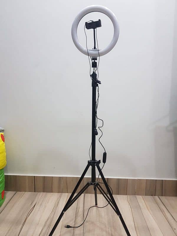 tripod stand with ring light 8