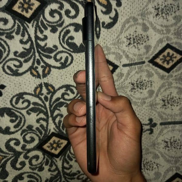 Google Pixel 7 3