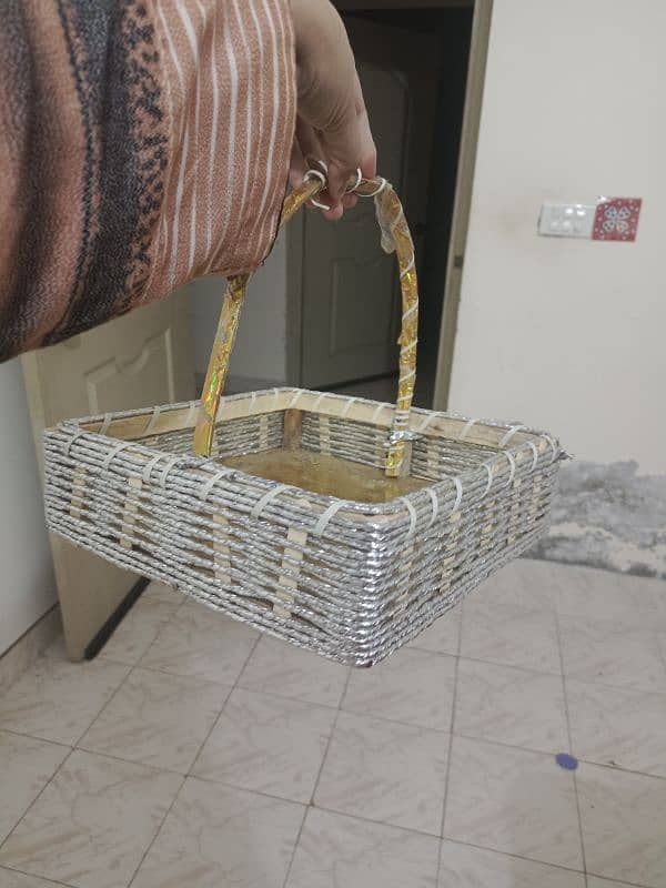 Eid gifting basket new price 2k for both 1