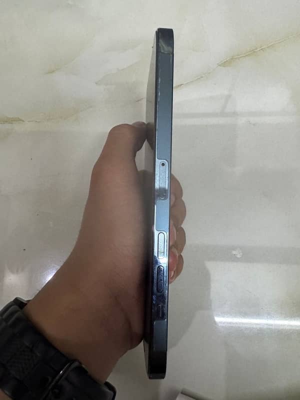 iphone 12 pro max 128 gb factory unlcked 4