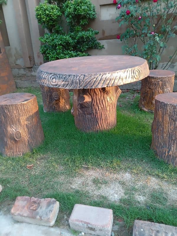 new water fountain and table stool for sale 0
