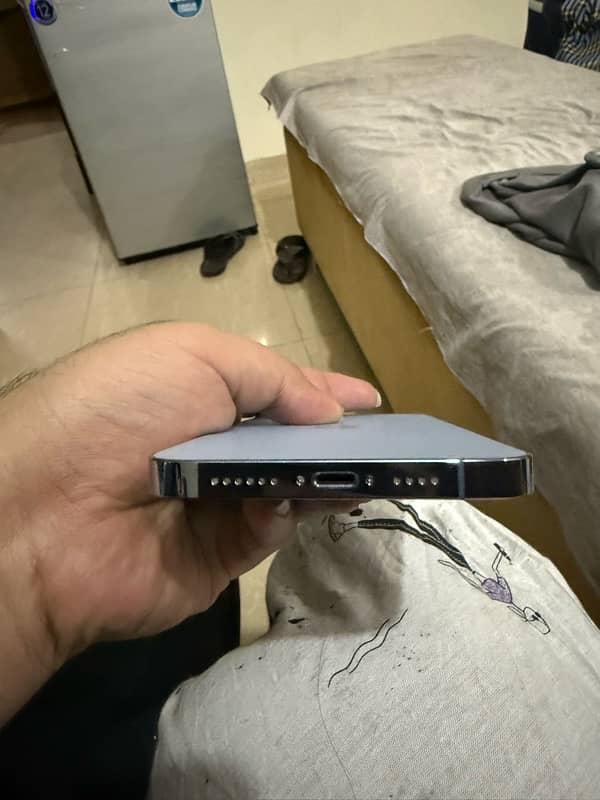Iphone 13 Pro Max 256Gb PTA approved 4