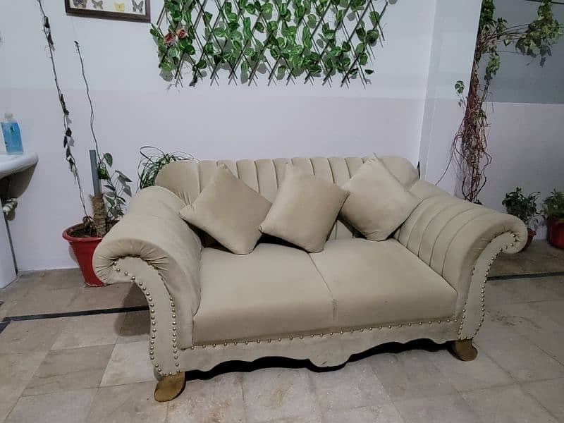 7 seater sofa set with high finishing 3