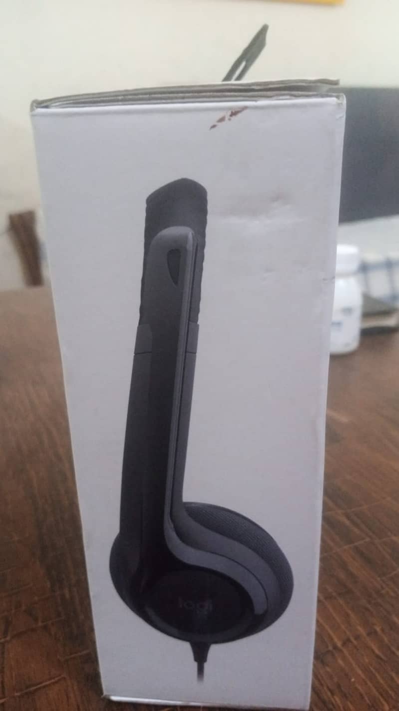 Logitech H390 USB Headset with Noise-Cancelling Mic 3
