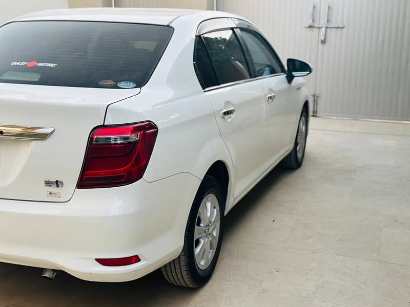 Toyota Corolla Axio 2019 5