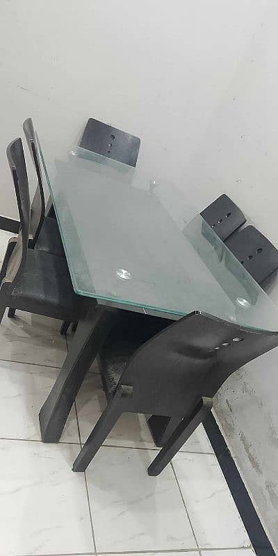 wood 6chears glass table 2
