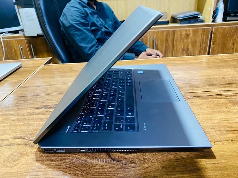 HP Zbook Studio G5 Core i7 8th Gen 4GB GPU 6