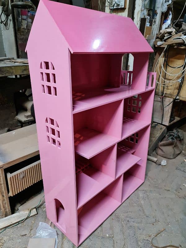 Doll house 4