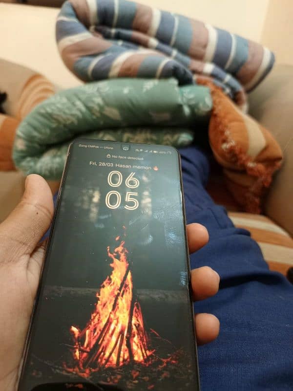 Vivo y200 condition 10/10 GB 8/128 box charger 1