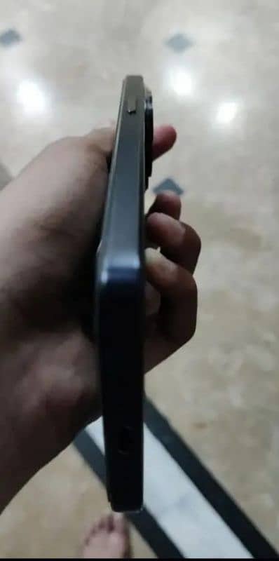 iphone 15 Pro max 256 gb MC 6
