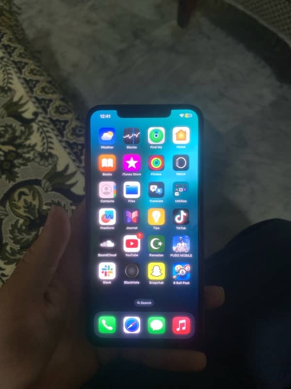 iPhone xsmax 256 factory unlock 3