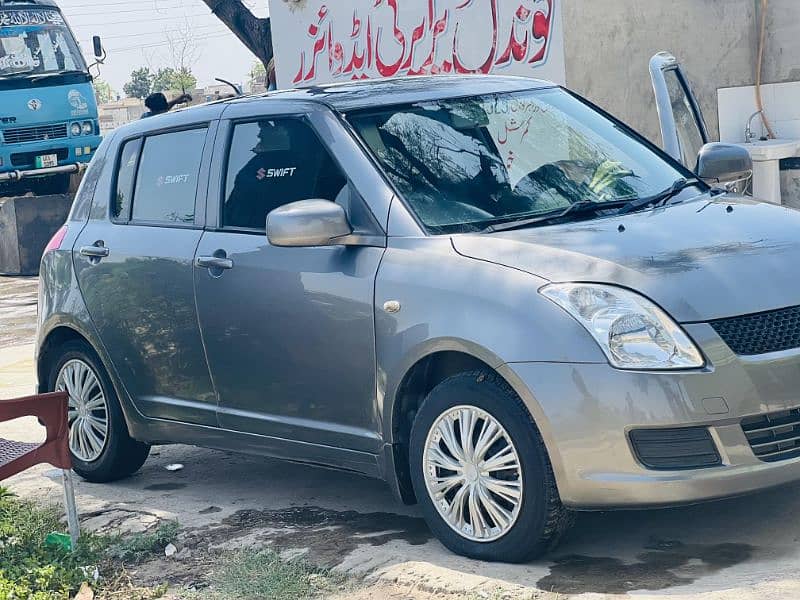 Suzuki Swift 2012 0