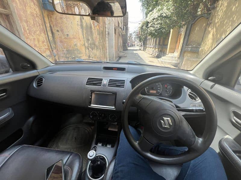 Suzuki Swift 2012 5