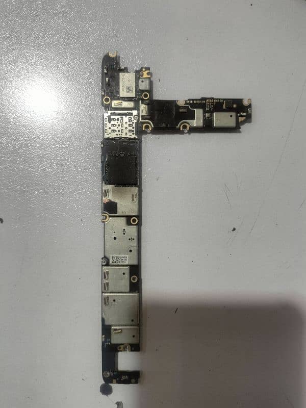 Dead phone sale for genioun parts 4