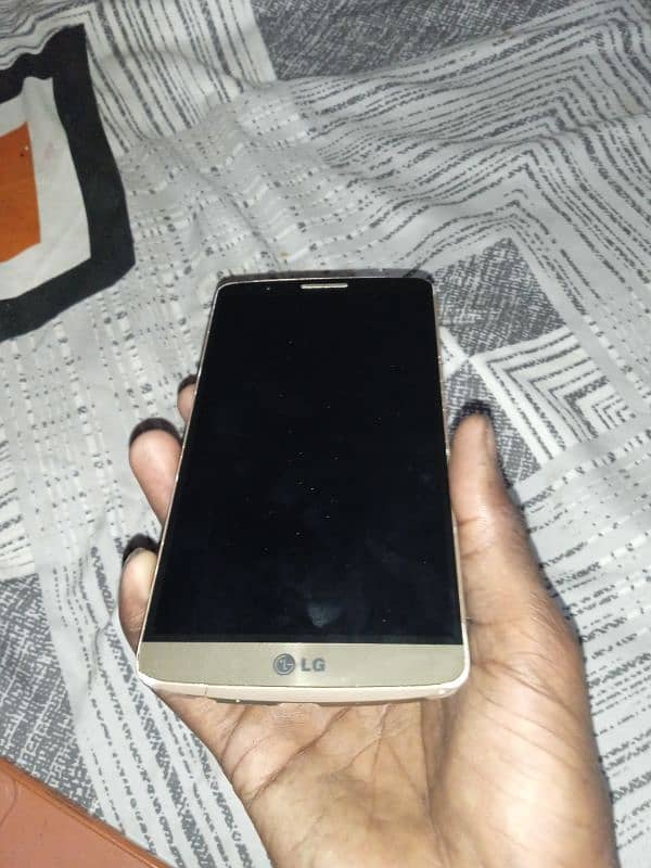 mobile name Lg G3 hai pta profe hai 6