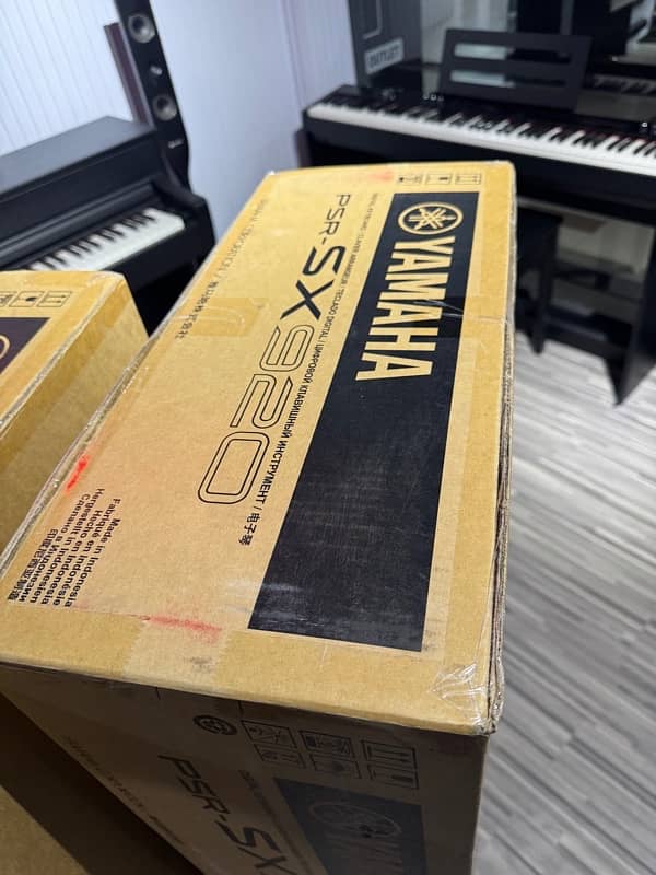 Yamaha sx720 / Boorat outlets/  yamaha official/ Keyboards /Piano 13
