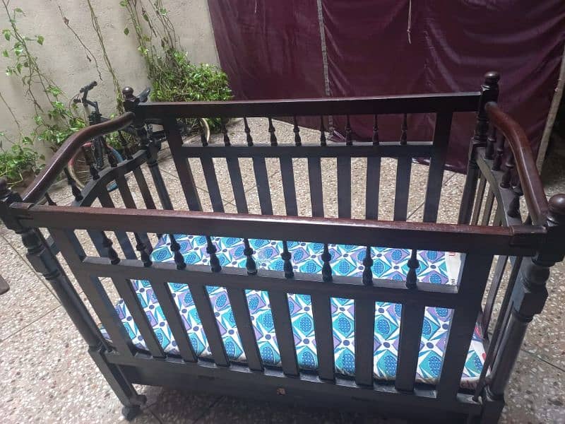 baby cot 3