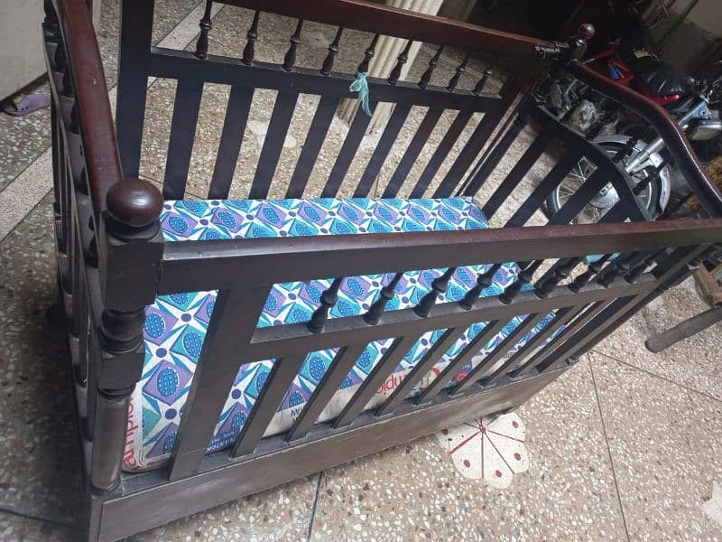 baby cot 4