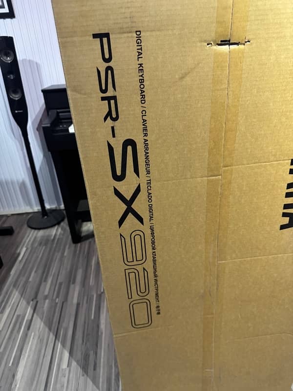 Yamaha PSR-SX920 /Grand Piano/piano/pool table/Billiards/rugs/sofa 1